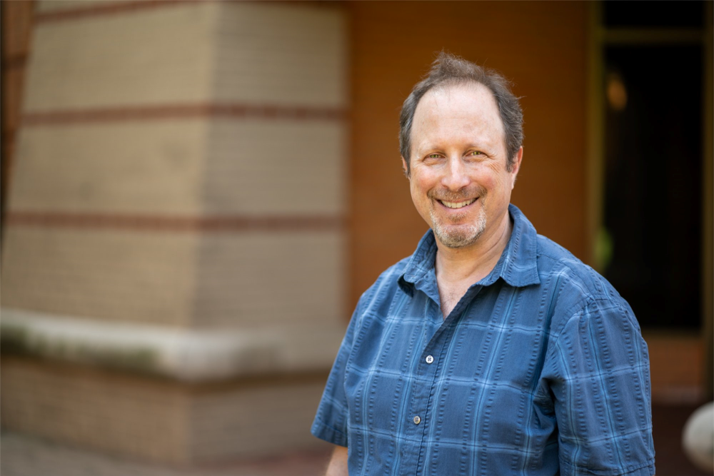 Prof. Joel Stillerman receives a Fulbright Scholar award